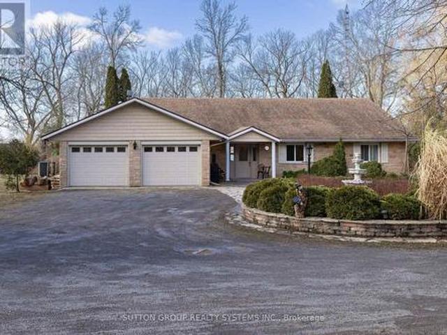 31 Chisamore Pt Road, Front Of Leeds & Seeleys Bay, ON, K7G 2V4 house for sale | Listing ID X12056 | Royal LePage