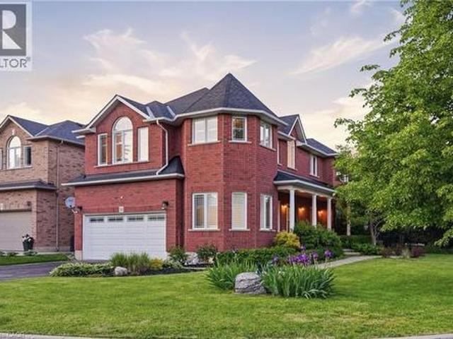 31 Commando Court, Waterdown, ON, L8B 0J6 house for sale | Listing ID 40842 | Royal LePage