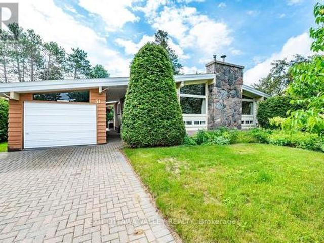 31 Claremount Road, Deep River, ON, K0J 1P0 house for sale | Listing ID X13497 | Royal LePage