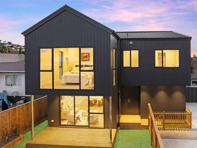 31 Dalwhinnie Parade, Highland Park, Manukau City