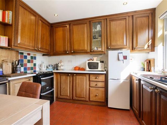 31 Grange Wood, Rathfarnham, Dublin 16 Mullery O Gara Estate Agents 4916 MyHome. Ie Residential