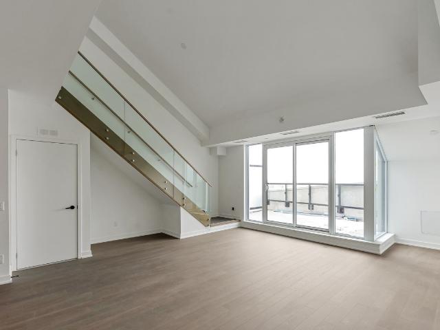 31 Huron St, Collingwood, ON L9Y 0E8, Canada 1 Bedroom Apartment for Rent at 31 Huron St, Collingwood, ON L9Y 5T7