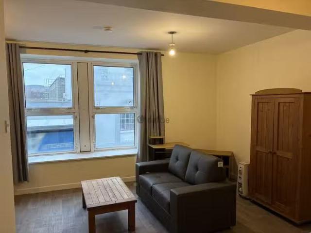 31 Lower Castle Street, Tralee, Co. Kerry is for rent
