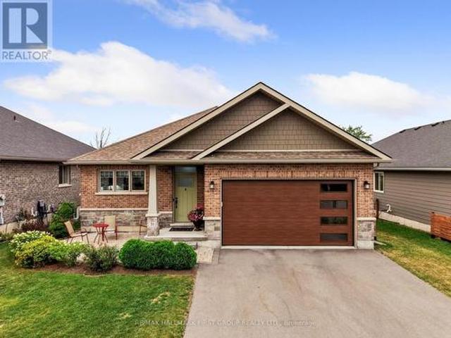 31 Mercedes Drive, Belleville, ON, K8N 0B7 house for sale | Listing ID X13571 | Royal LePage