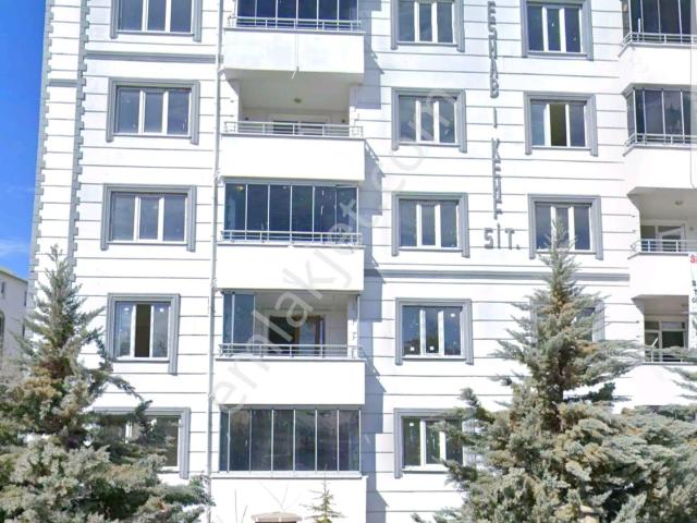 3+1 Merkezi Konumda Yenilenmiş 3+1 Her Yere Yakın Satılık Sahibinden Efsun Turan Mh