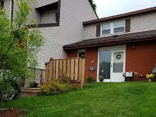31 Mississauga Ave, Elliot Lake, ON, P5A 1E1 townhouse for s.