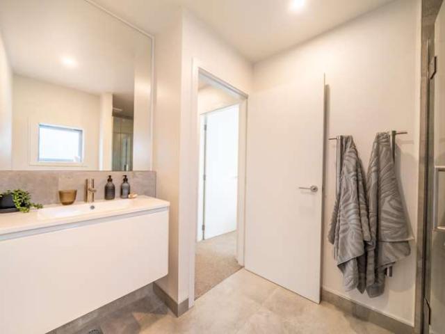 3/1 Nikau Grove, Woburn, Lower Hutt City