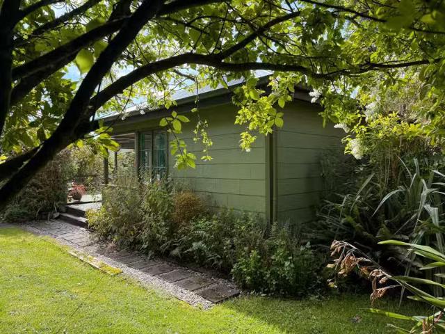 31 Ocean Grove, Pounawea, Clutha District Real Estate