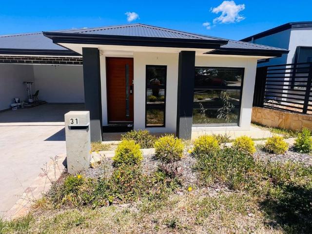31 Pagliano Street, Strathnairn ACT 2615 House For Rent | Domain