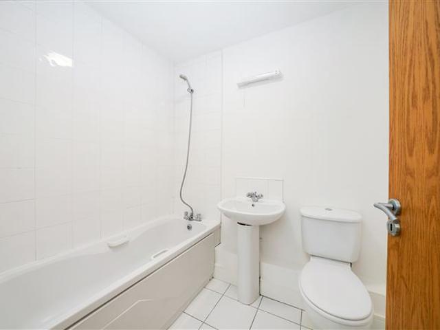 31 River Vale, River Road, Ashtown, Dublin 15 Ray Cooke Auctioneers 4901 MyHome. Ie Residential