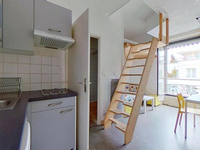 31 Rue Sainte Geneviève Lyon 69006 Centre Gauche T1 Meublé 620 €CC