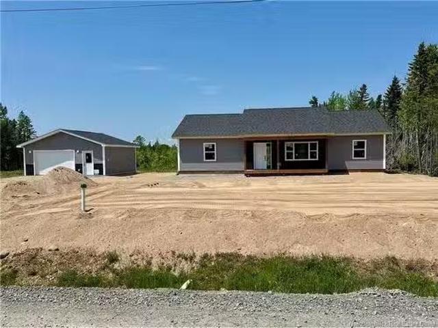 31 Sandlewood Lane, Douglas, NB, E3G 0E7 house for sale Lis.