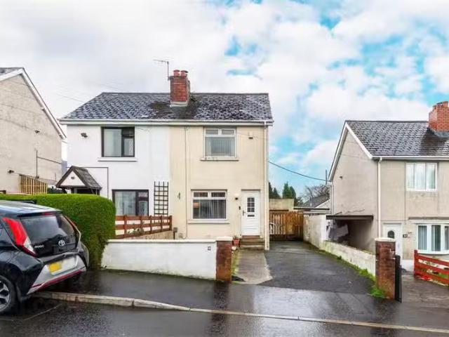 31 Sunnymede Park