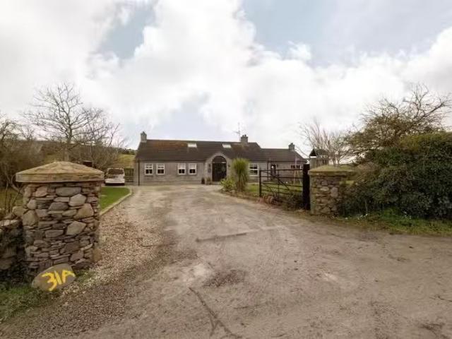 31a Annacloy Road