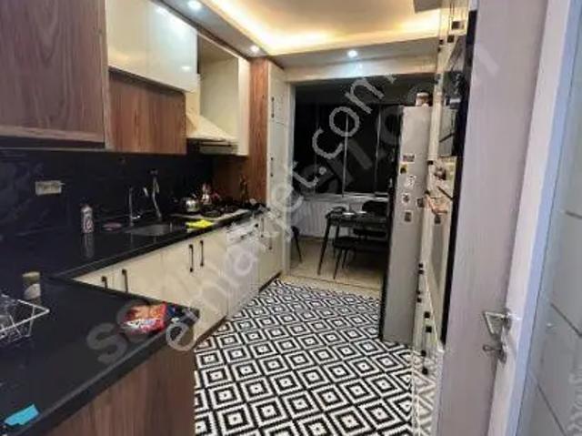 •⁠ ⁠3+1*güzelyal* Turgut Özal*9 9katı Dgaz *2banyo Kapalı Mutfak* Kgb Cephe 150m2 Hasarsız*site