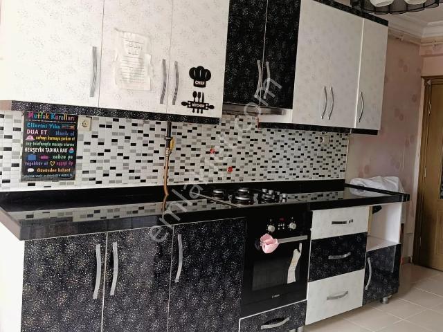 3+1yurt 9 4katı Dgaz 200m2 Site İçinde Kiler Kap.mutfak Cam Balkon D.şebeke Hasarsız Kgd Cephe