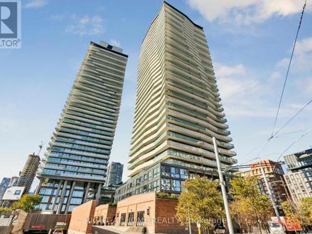 3207 Cherry Street, Toronto, ON, M5A 0E2 condo for sale | Listing ID C13411 | Royal LePage