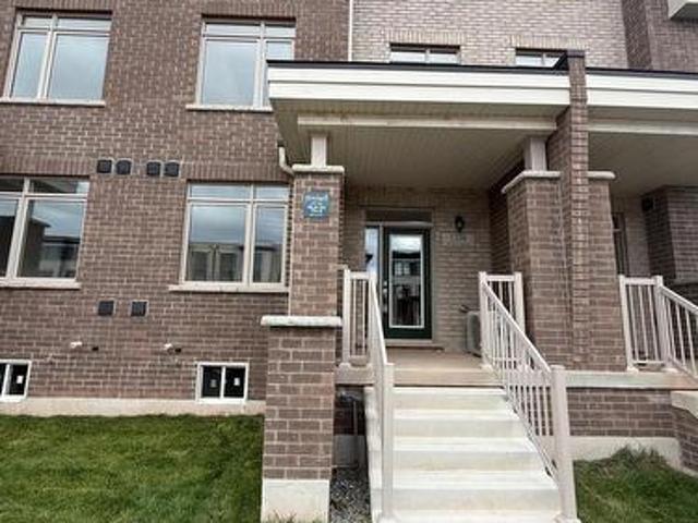3208 Sixth Line, Oakville, ON, L6M 0W8 house for lease | Listing ID W13442 | Royal LePage