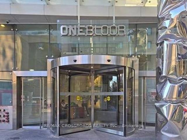 3208 1 Bloor Street, Toronto, ON, M4W 0A8 condo for sale | Listing ID C12988 | Royal LePage