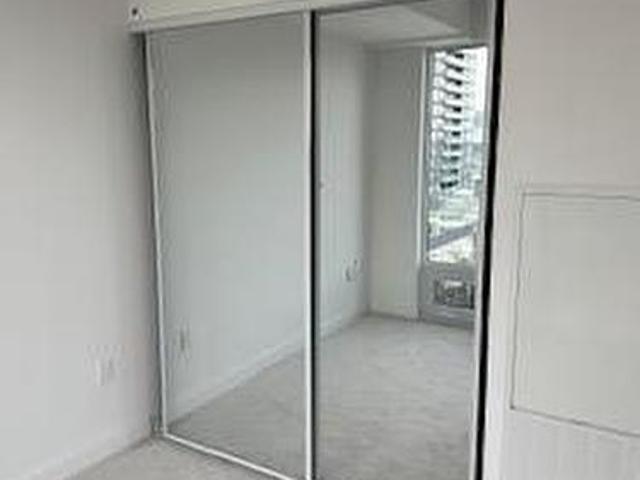3209 Simcoe Street, Toronto, ON, M5T 0E2 lease for lease | Listing ID C13537 | Royal LePage