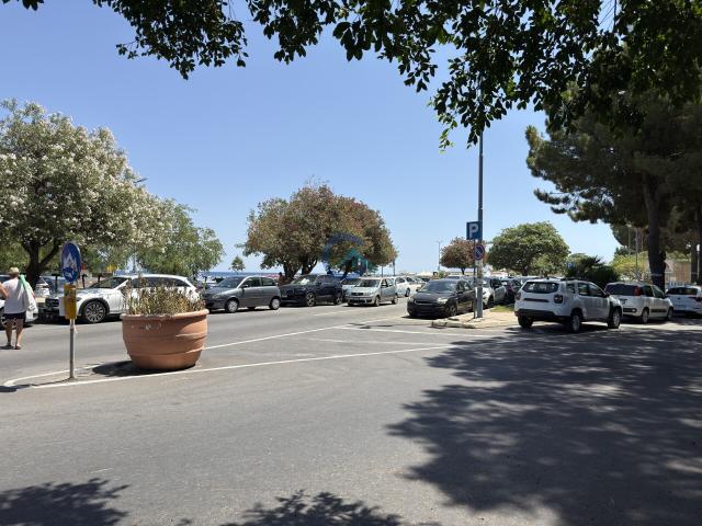 3200 Appartamento Bilocale in affitto a Soverato