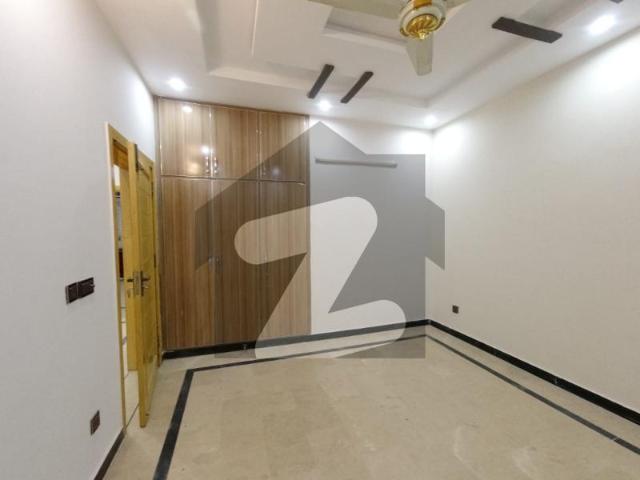 3200 Sq Ft 40*80 Double Unit House Available. For Sale in G 15/1 Islamabad. G 15/1