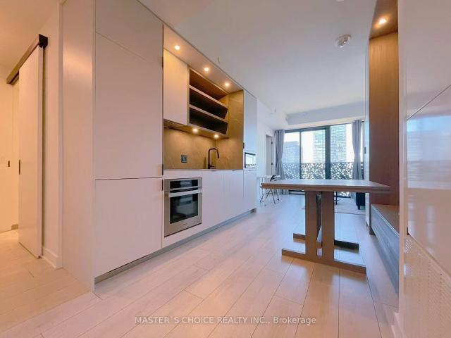 3201 55 Charles Street E, Toronto | Leased, C13147 | Condos. Ca