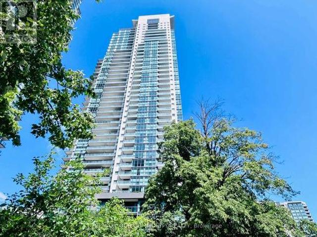 3201 5 Yonge Street, Toronto, ON, M2N 0G1 condo for sale | Listing ID C13619 | Royal LePage
