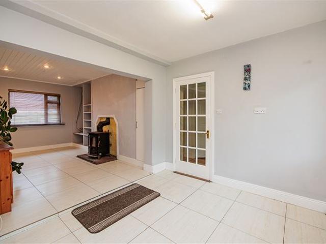 320,000 | Clonmoran, Kilkenny, Co. Kilkenny Donohoe Properties 4998 MyHome. Ie Residential