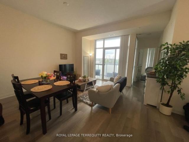 320 8 Bayview Avenue, Richmond Hill, ON, L4B 3V1 lease for lease | Listing ID N13051 | Royal LePage