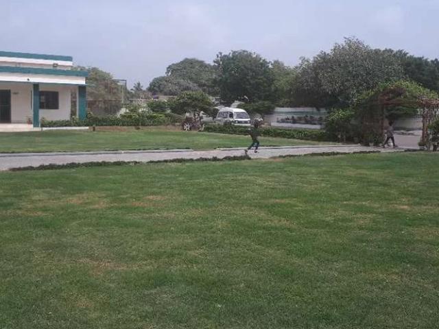 320 Sq Yd Corner Lease Plot in Block 4 Saadi Town Amir Karachi Scheme 33 ID 25687