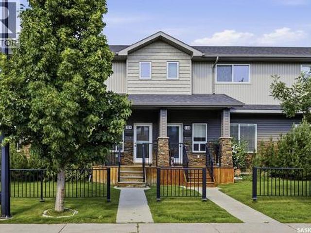 320 Willowgrove Lane, Saskatoon, SK, S7W 0H7 townhouse for sale | Listing ID SK041773 | Royal LePage