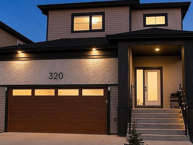 320 Windflower Road Winnipeg, Manitoba