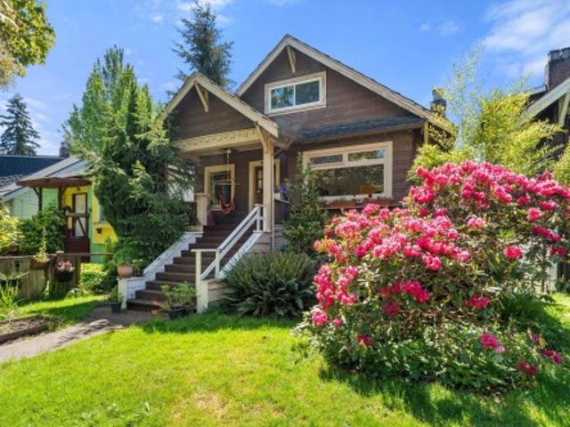 3218 6Th Avenue W, Vancouver, BC, V6K 1X8 house for sale | Listing ID R3124 | Royal LePage