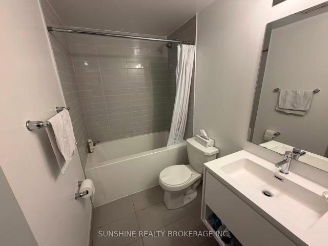 3210 Shared Kitchen Bath 159 Wellesley Street E, Toronto | 1Beds/1Bath, Condo, $1,200/mo | Condos. Ca