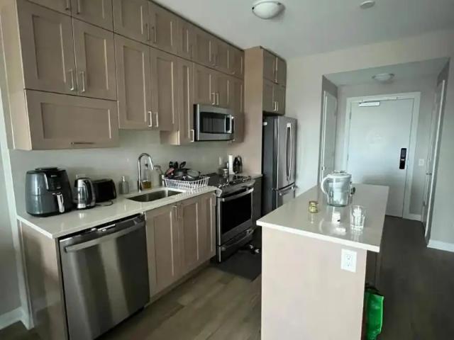 321 460 GORDON KRANTZ AVENUE