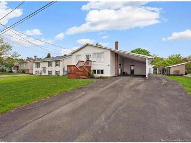 321 Gould St, Dieppe, NB, E1A 1V2 house for sale | Listing ID NB141065 | Royal LePage