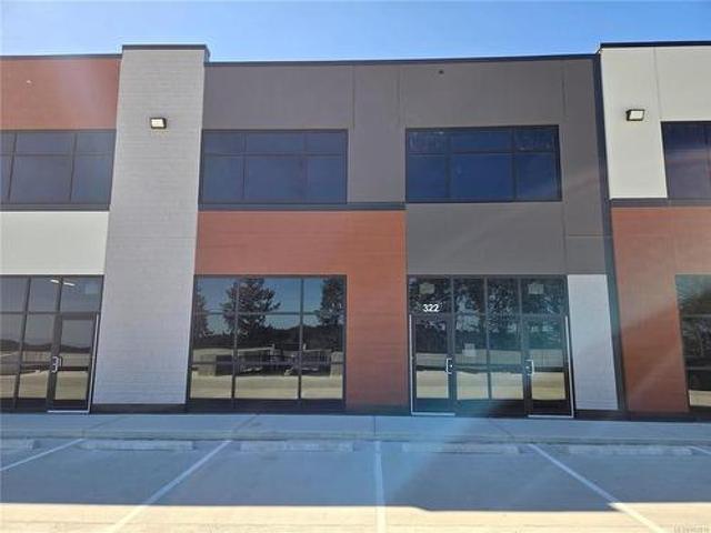 322 4342 West Shore Pkwy, Langford, BC, V9B 5Z1 investment f.