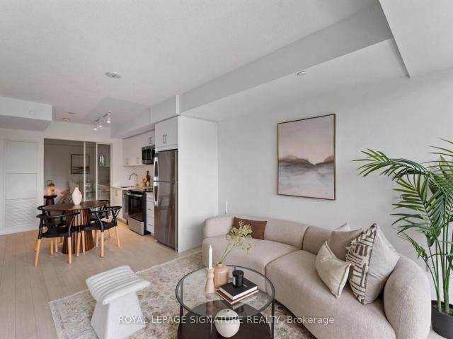 322 4 Eglinton Avenue W, Etobicoke | 2+1Beds/2Bath, Condo, $2,600/mo | Condos. Ca