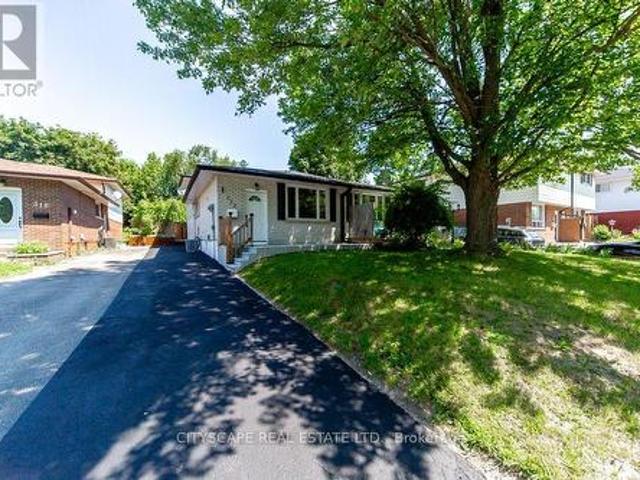 322 Fernwood Avenue, Oshawa, ON, L1G 2H7 house for sale | Listing ID E13714 | Royal LePage