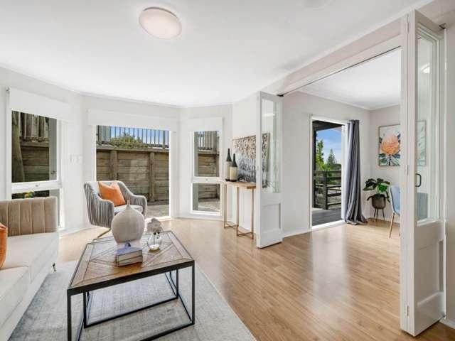 3/22 Hogans Road, Glenfield, North Shore City