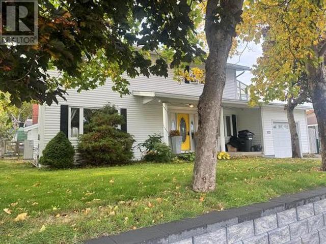 322 Topsail Road, St. John'S, NL, A1E 2B5 house for sale | Listing ID 1296 | Royal LePage