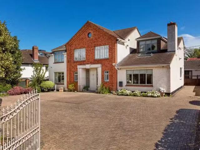 32/34 The Rise, Malahide, Co. Dublin