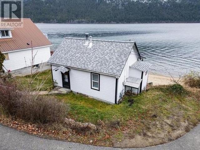 3230 3A Highway, Nelson, BC, V1L 6M7 house for sale | Listing ID 10330 | Royal LePage