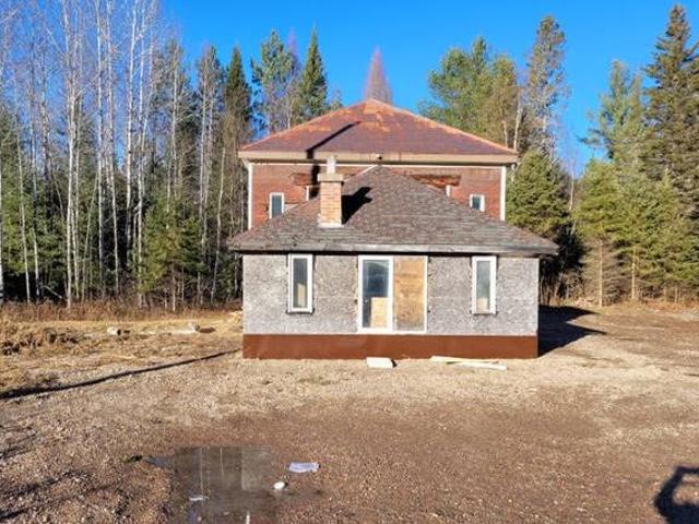 3233 Hwy 17