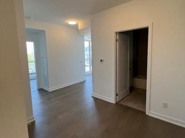 323 8 Yonge Street, Richmond Hill | For Rent @ $2,900 | Condos. Ca