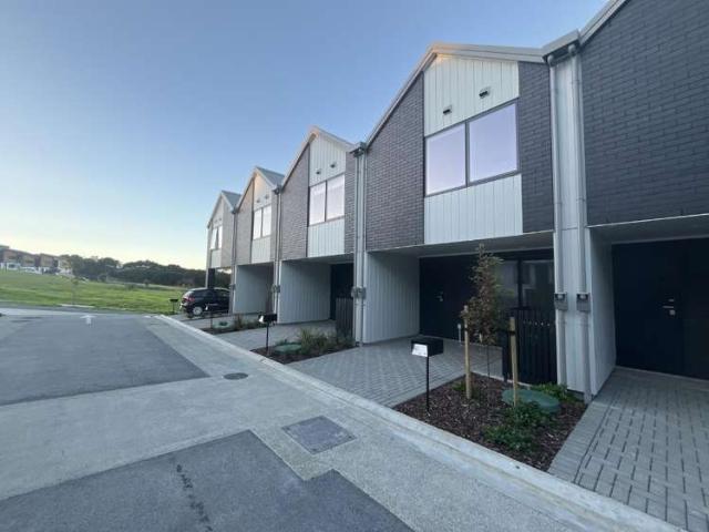 3/23 Makomako Drive, 1627, Rodney