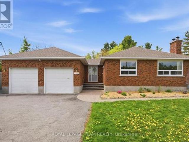 3246 Elizabeth Street, Ottawa, ON, K0A 2W0 house for sale | Listing ID X13438 | Royal LePage