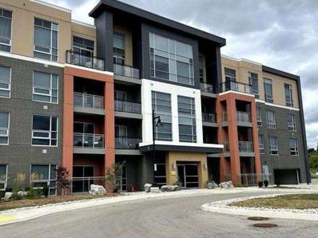 324 4 Upper Middle Road, Burlington, ON, L7M 0H2 lease for lease | Listing ID W13167 | Royal LePage
