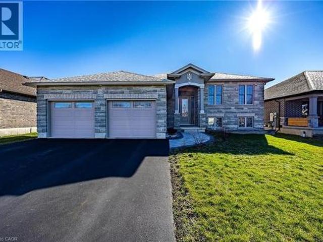 324 Courtland Street, Delhi, ON, N4B 0A8 house for sale | Listing ID 40849 | Royal LePage